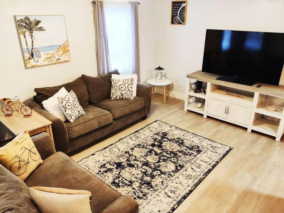 Venice Beach Within 5 Min Drive, Near The Tennis Courts And Park, Sleeps 5 Nokomis Bagian luar foto