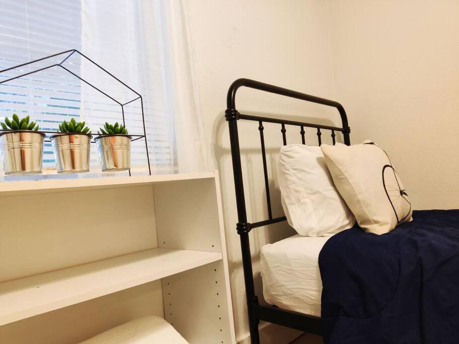 Venice Beach Within 5 Min Drive, Near The Tennis Courts And Park, Sleeps 5 Nokomis Bagian luar foto