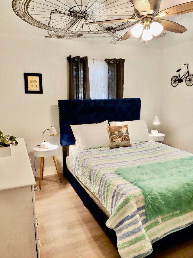 Venice Beach Within 5 Min Drive, Near The Tennis Courts And Park, Sleeps 5 Nokomis Bagian luar foto